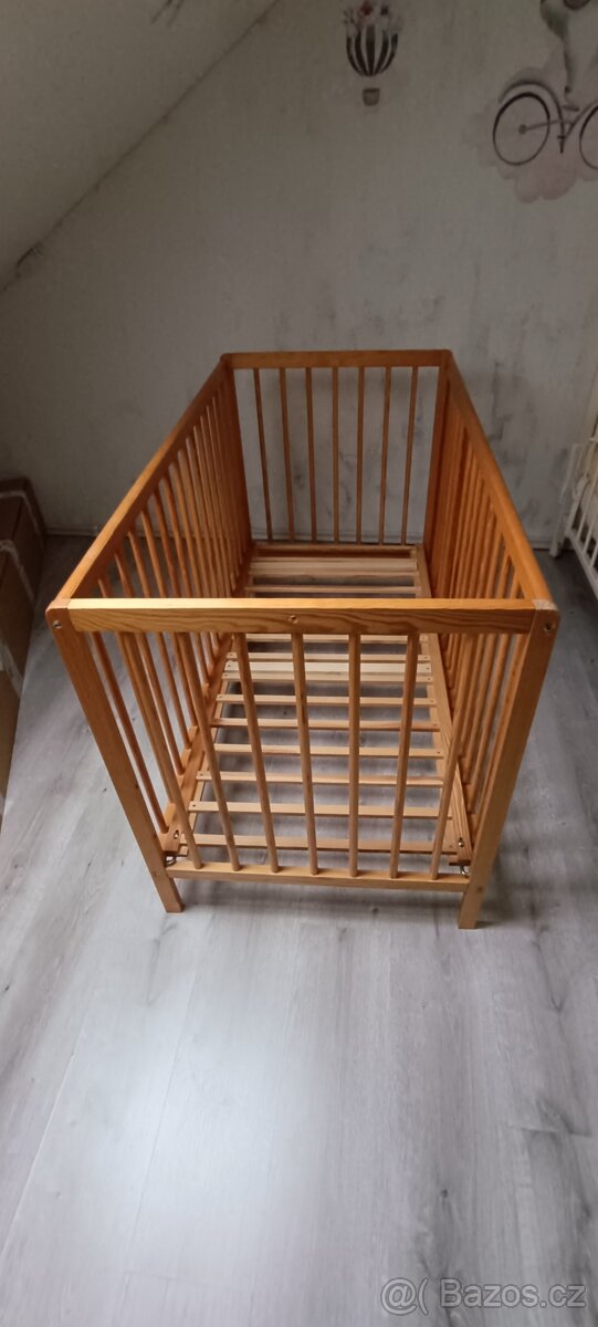 Dřevěná postýlka 120 x 60