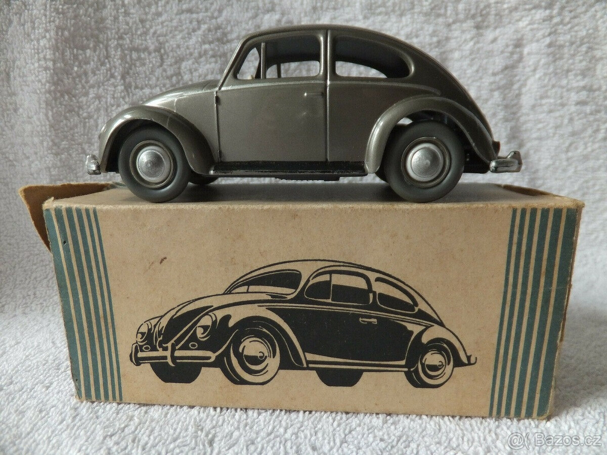 Wiking 140 Beetle 1200 Typ 2 Oválné okno v šedé barvě s rohy
