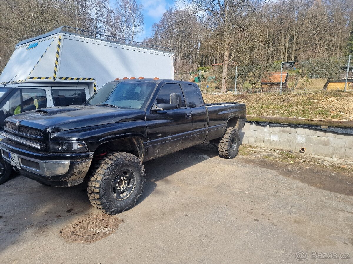 Dodge 5.9 cummins