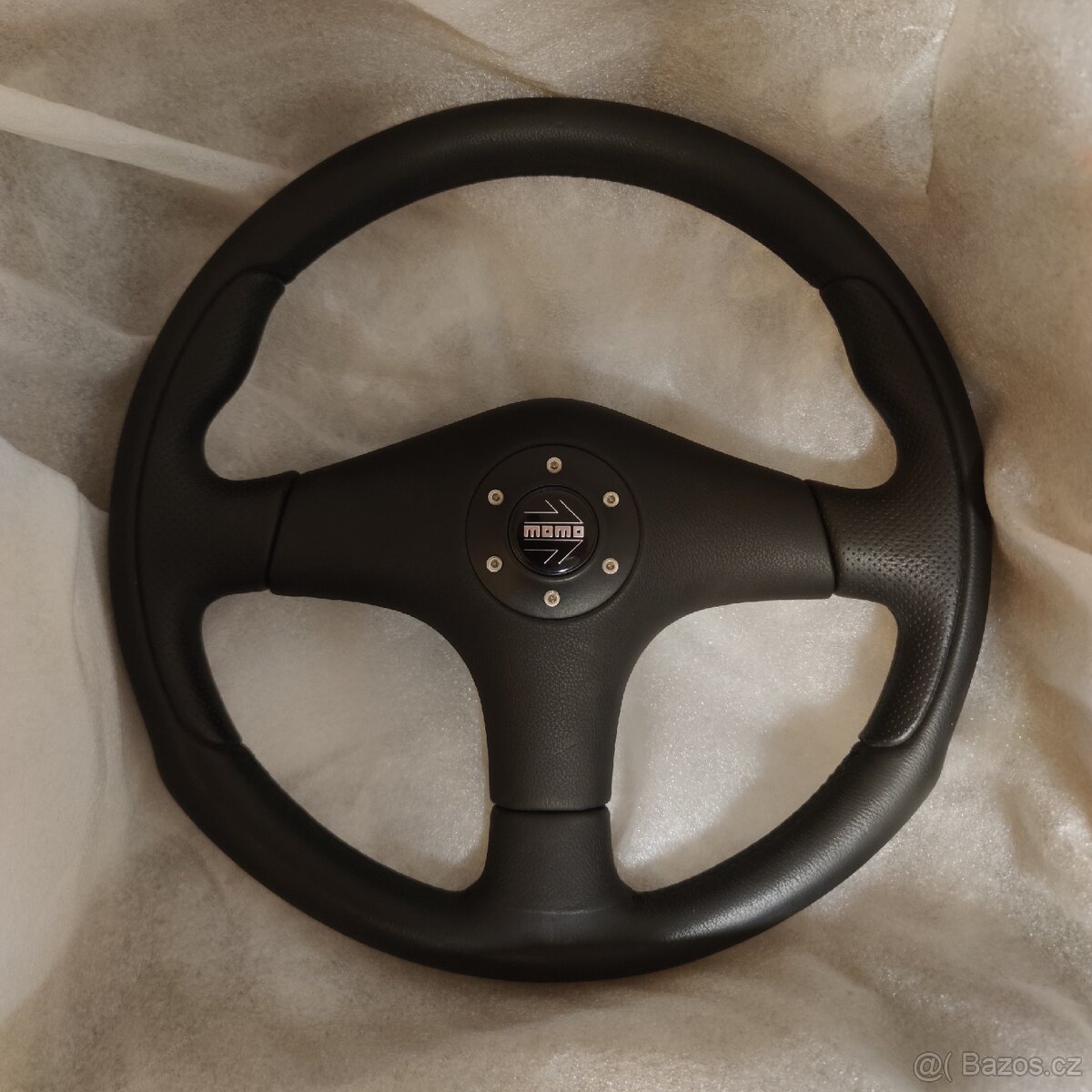 PĚKNÝ STAV sportovní volant MOMO Felicia