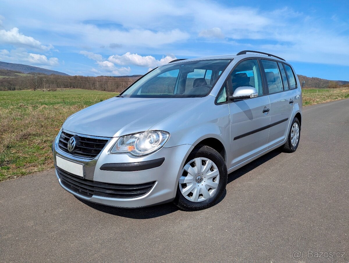 Volkswagen Touran 1.9TDi 77kw, 2010, nová TK