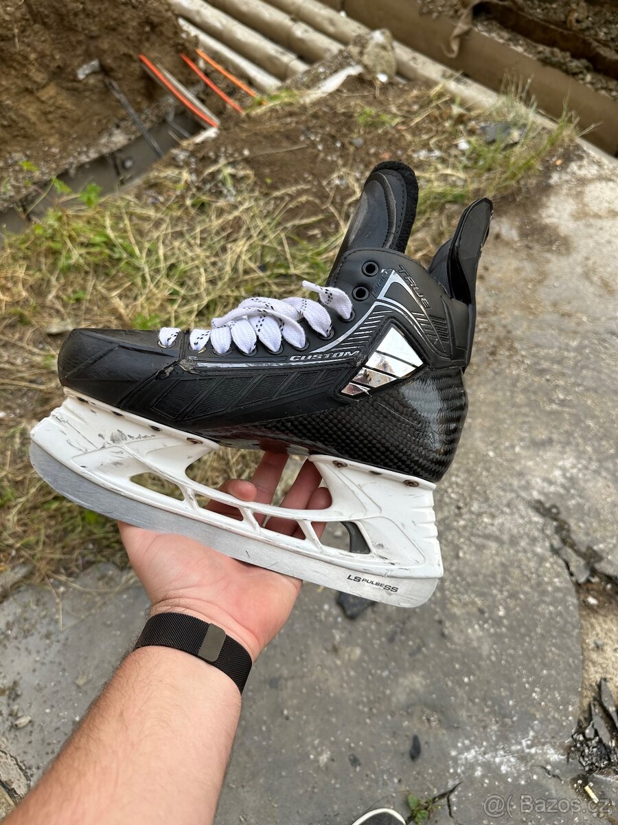 Brusle True Skates
