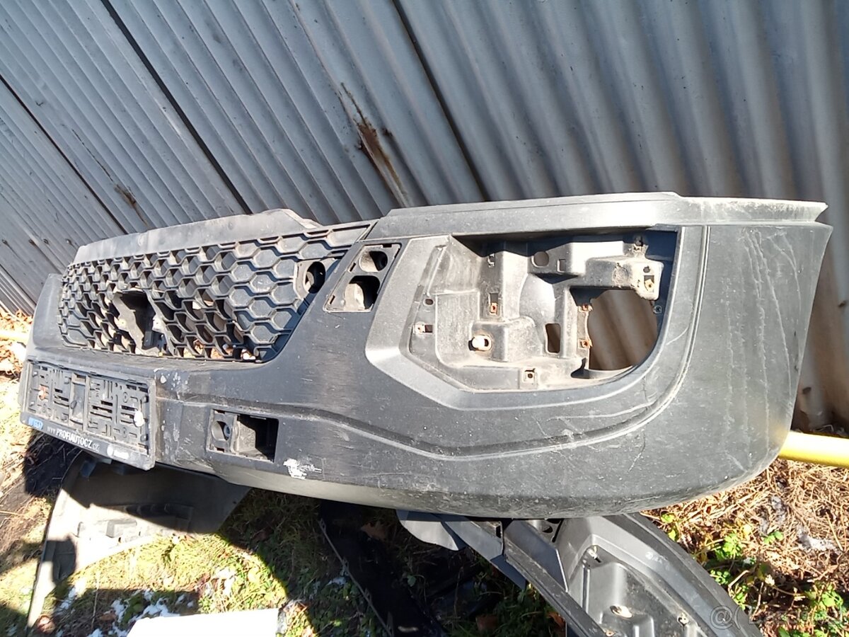 Přední nárazník IVECO DAILY 2016