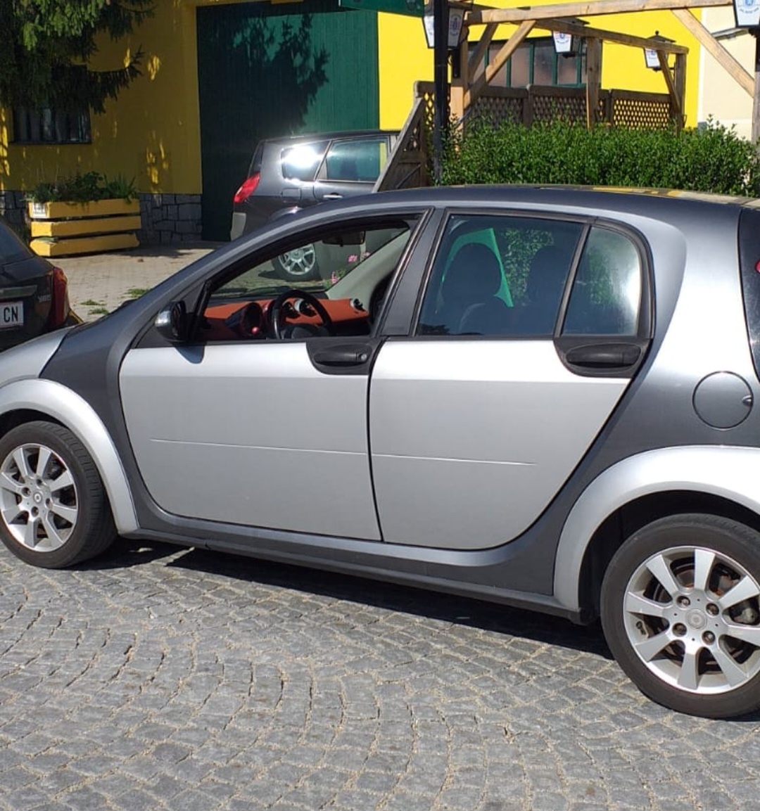 SMART FORFOUR 1,3i 70kw 2005