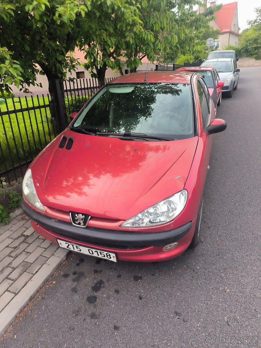Peugeot 206 1.1i