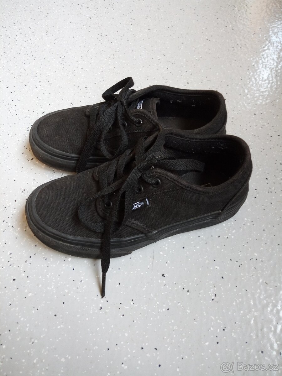 Černé boty Vans chlapecké