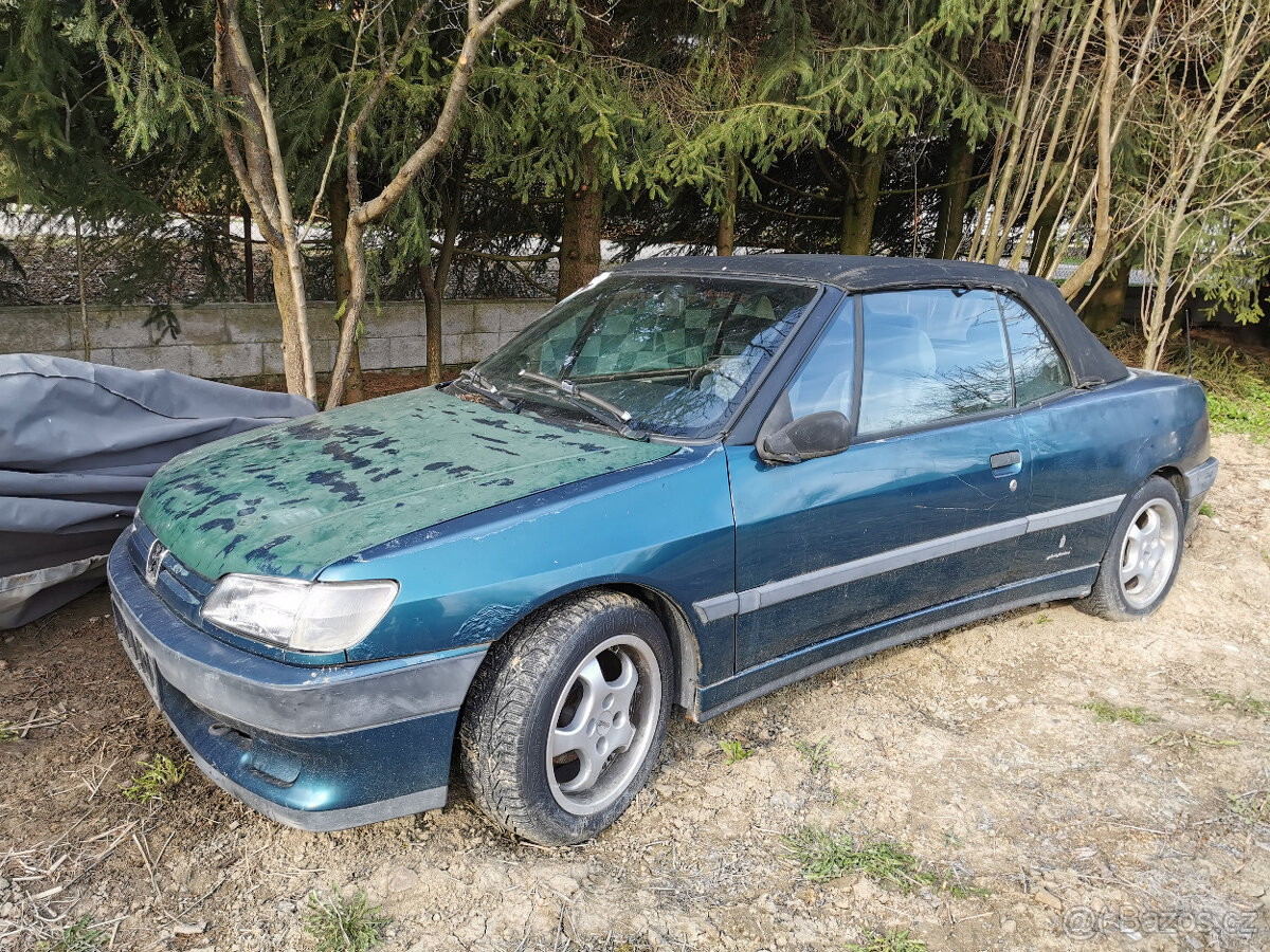 rozprodam na dily peugeot 306 cabrio 1.8i LFZ
