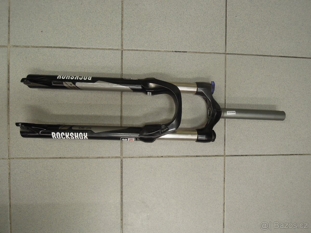odpružená vidlice RockShox