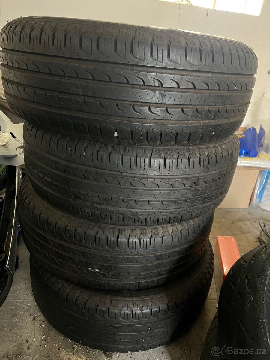 225/65 R17 letní