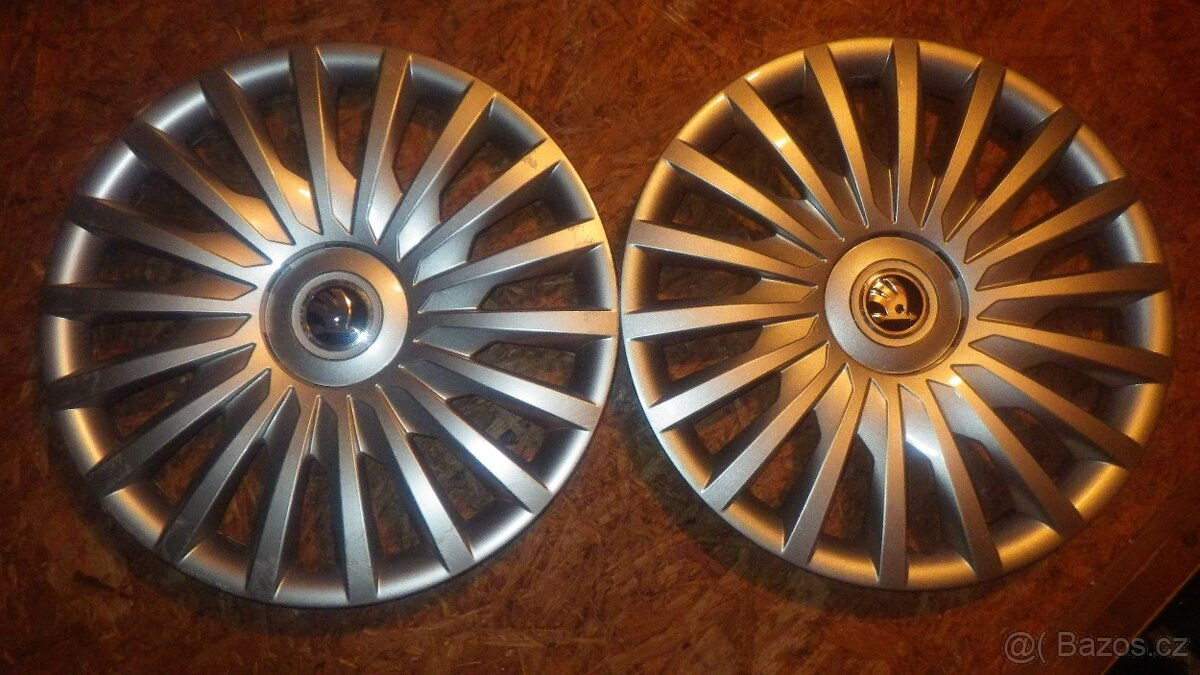 2ks originál poklice Škoda 16" Octavia, Yeti atd.