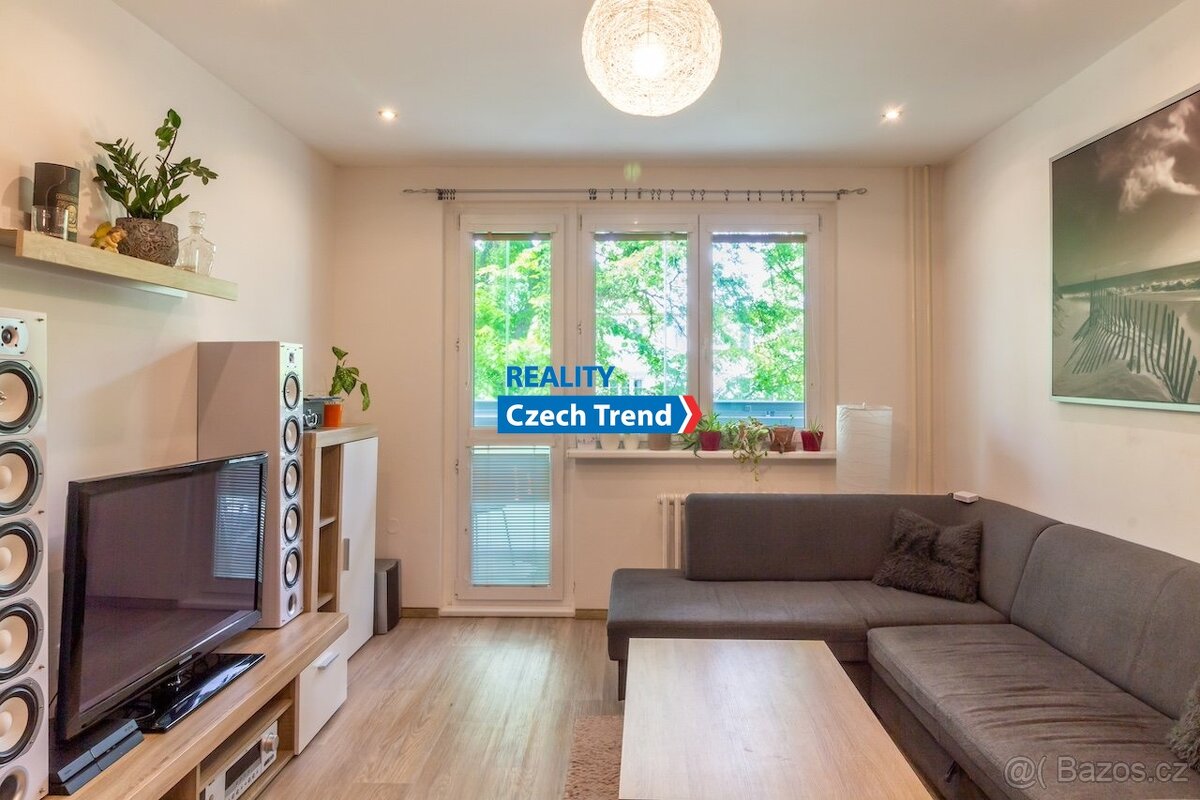 Pronájem bytu 3+1, 73 m² - Olomouc - Kmochova, ev.č. 02869