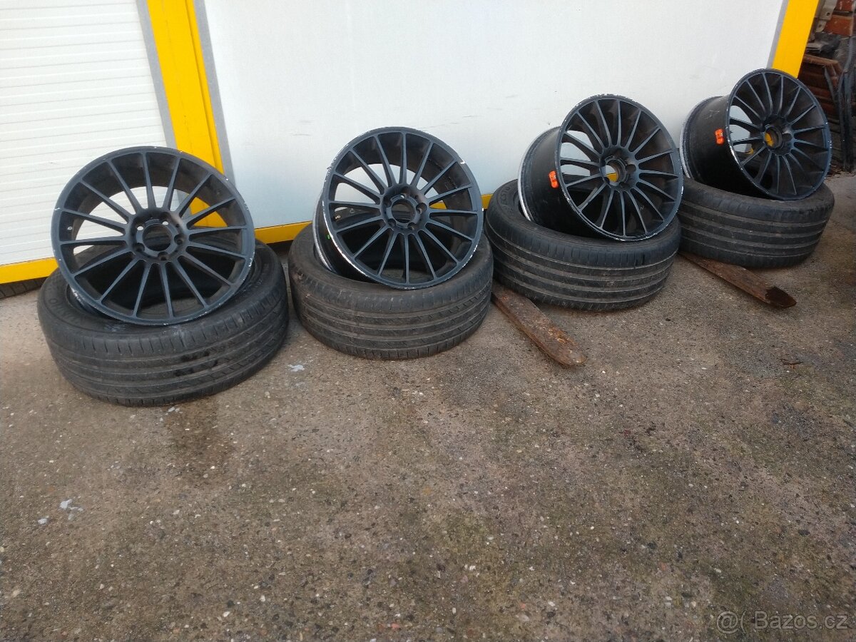 Sada ALU 18" z mercedesu - buď k opravě nebo k doplnění sad