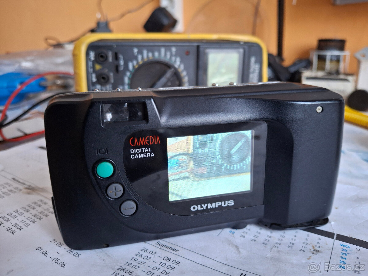 Olympus C-860L