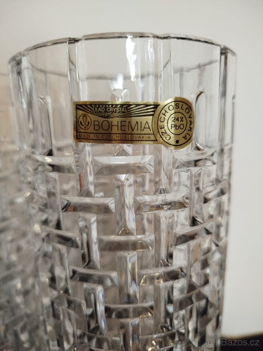 Prodám broušenou vázu