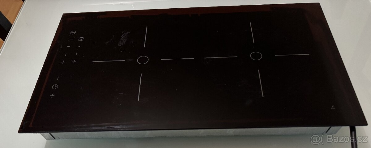 indukční varná deska