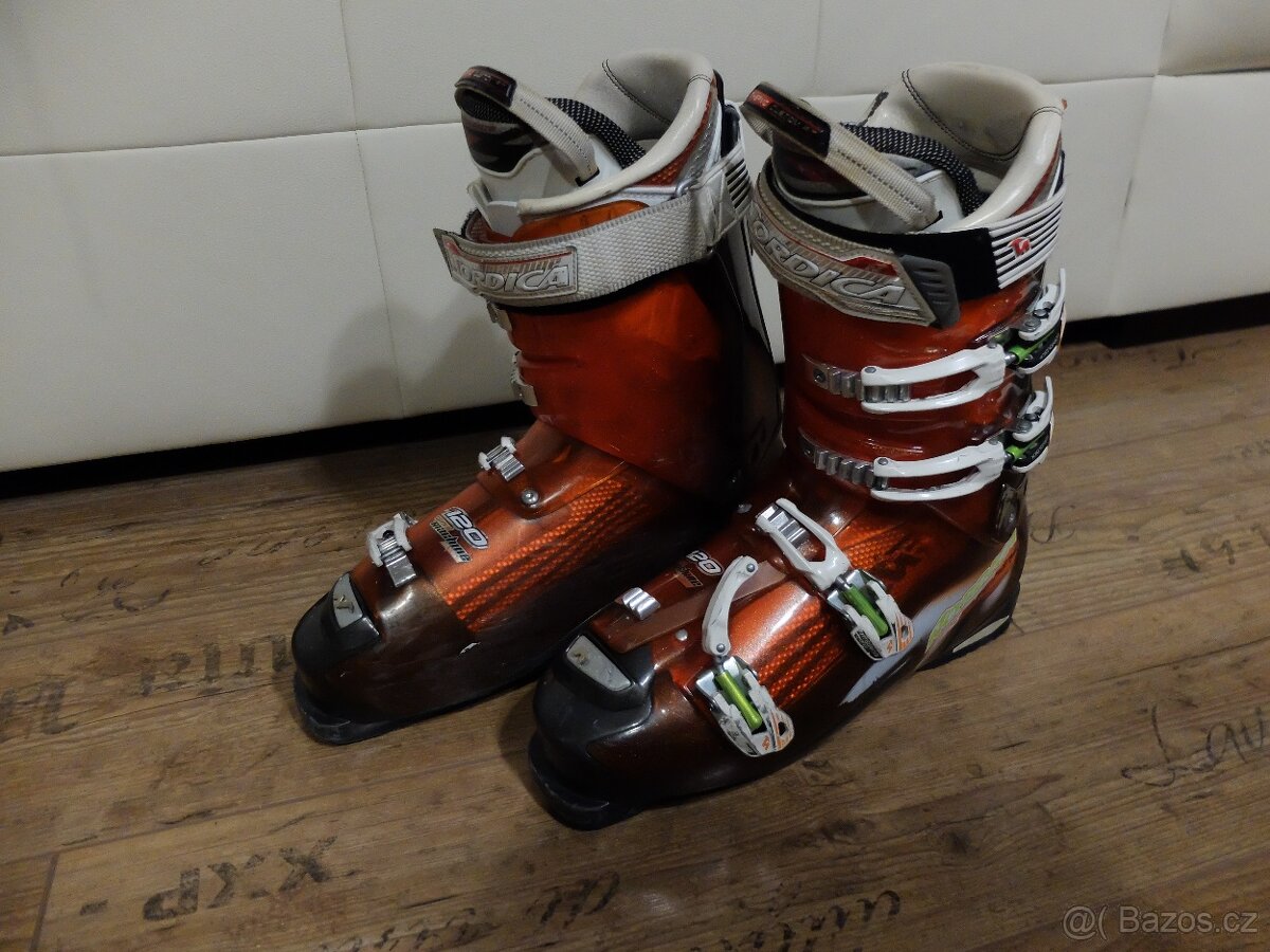 lyžáky NORDICA