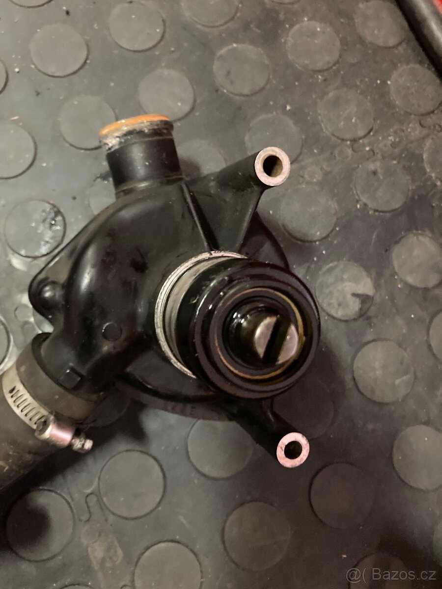 Triumph speed triple 1050