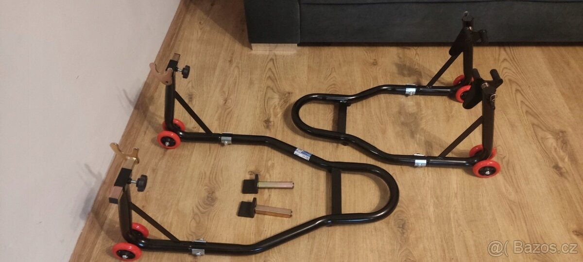 Sada zvedáků na moto, set stojanů přední + zadní. Nové