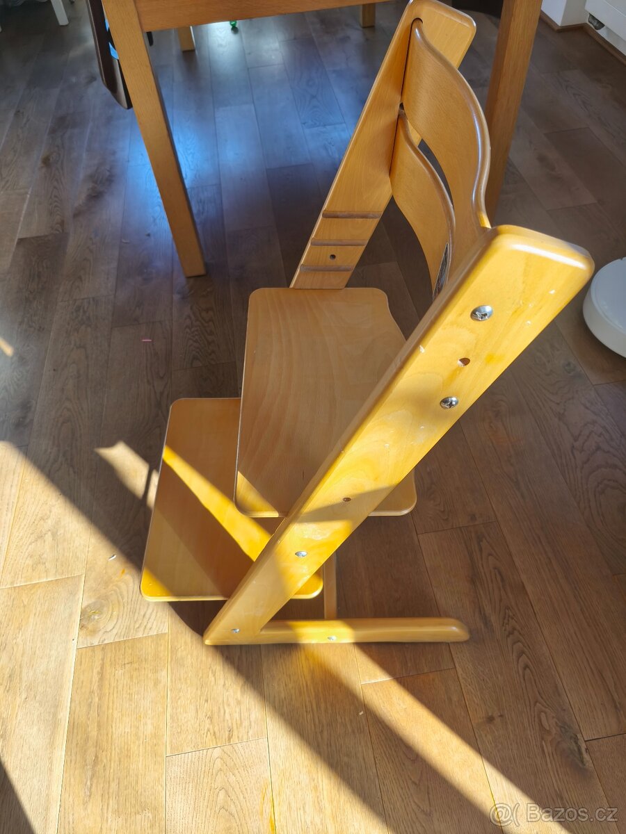 Dětská rostoucí židle Jitro dřevěná