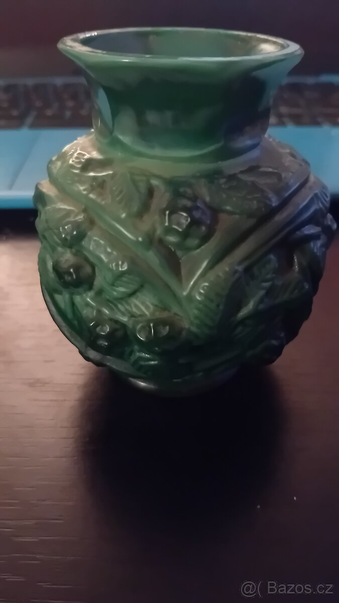CURT SCHLEVOGT malachitová vázička