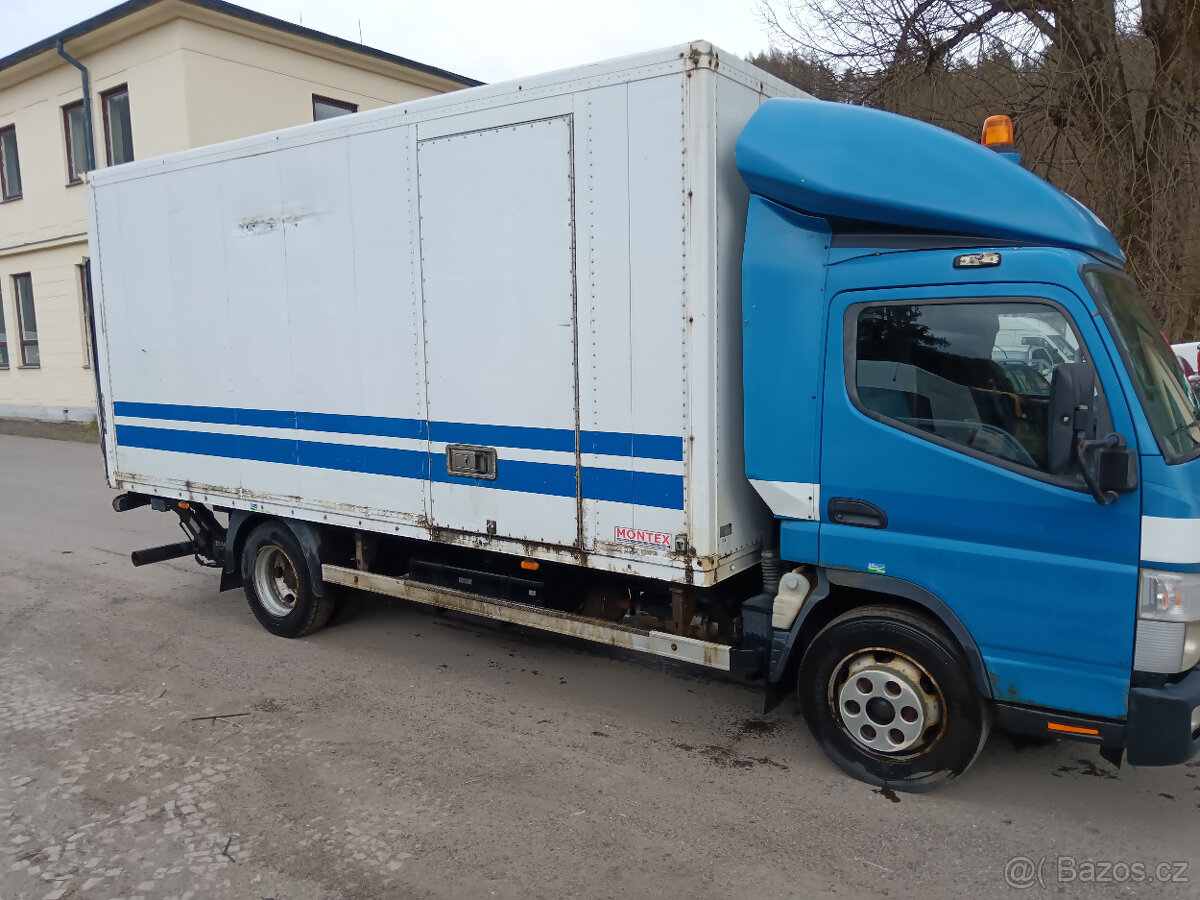 Mitsubishi Canter Fuso 7C15 -