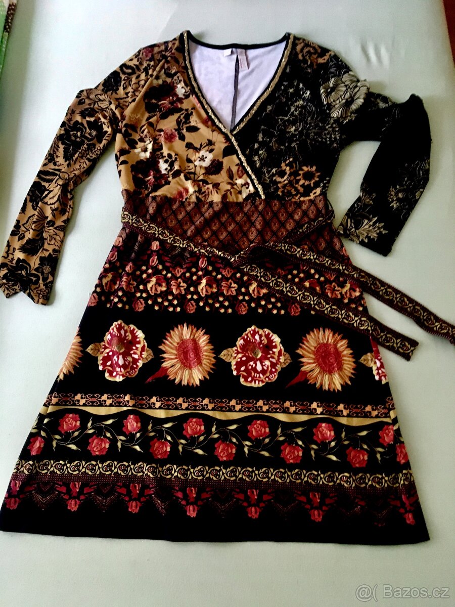 Šaty body flirt 40/42