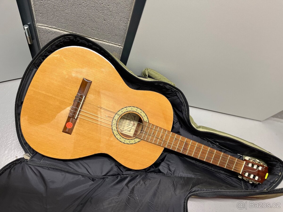 Klasicka kytara Amada 4855 z roku 1999
