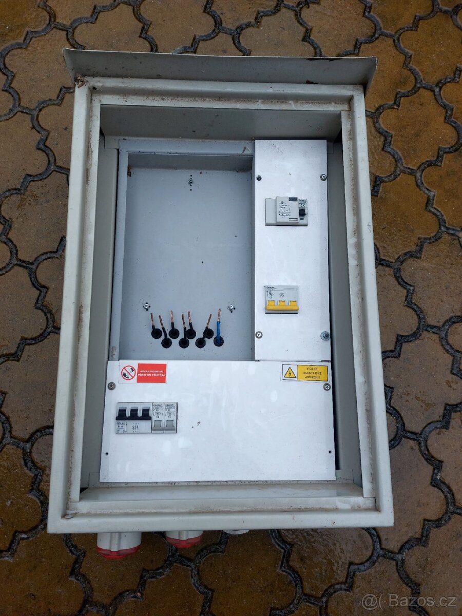 Stavební rozvaděč