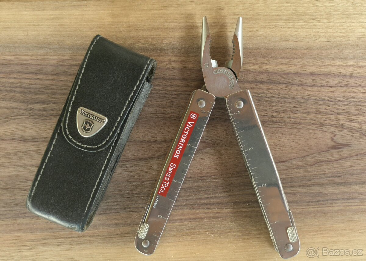 Victorinox Swistool