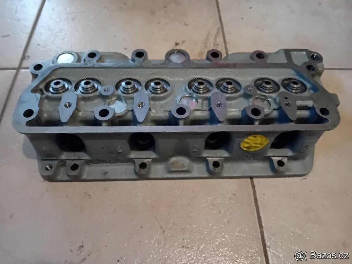 Hlava motoru Š120