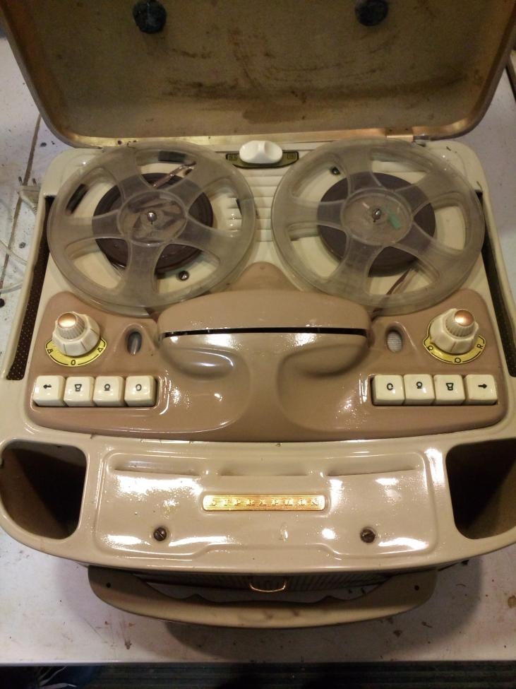 KOUPÍM magnetofon Supraphon MF2