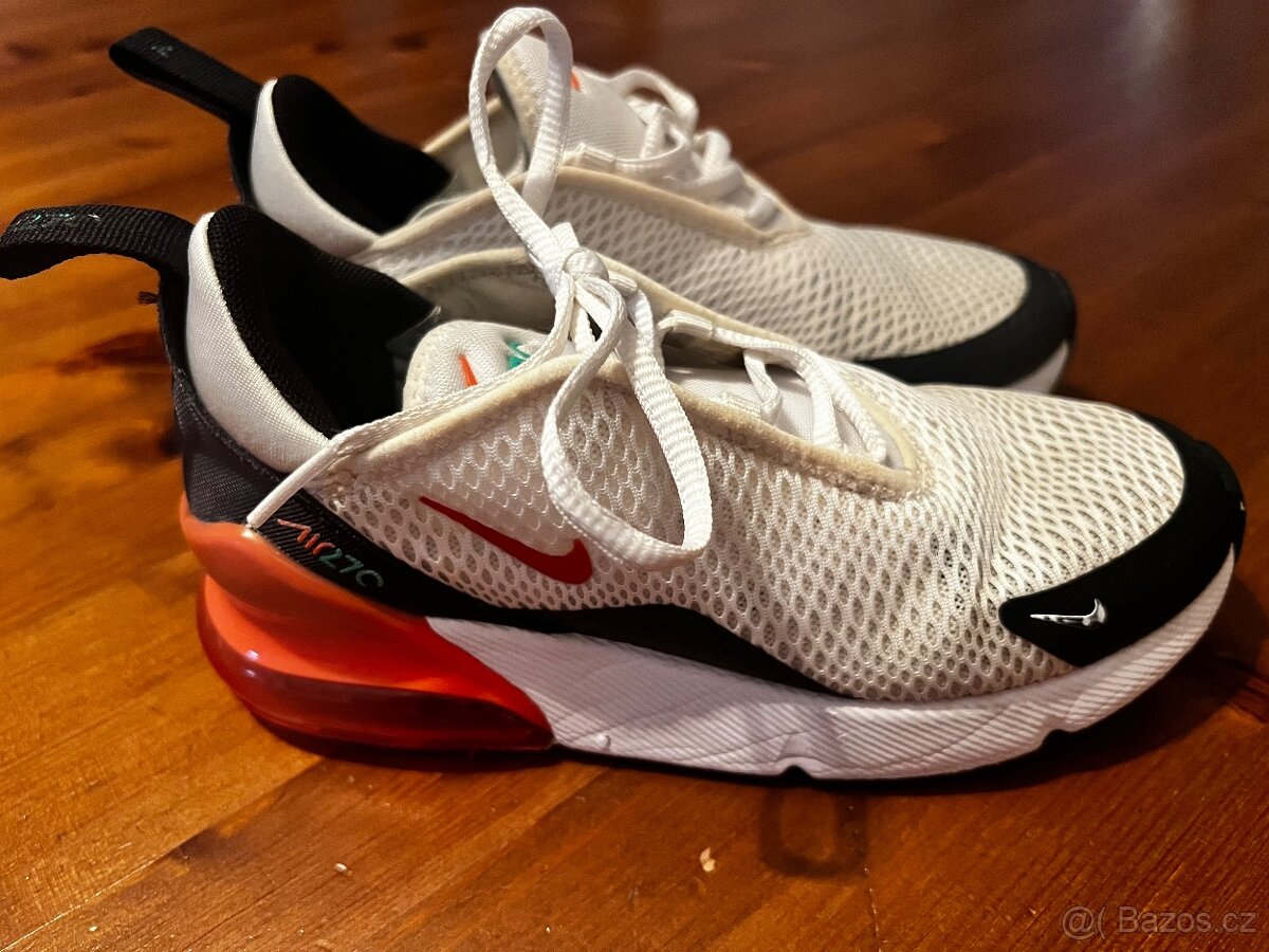 Dětské tenisky NIKE č. EUR 33,5