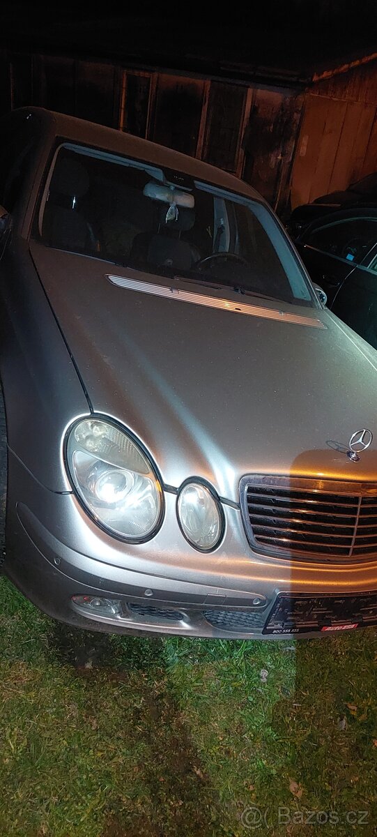 Mercedes Benz e320cdi prodám veškeré díly