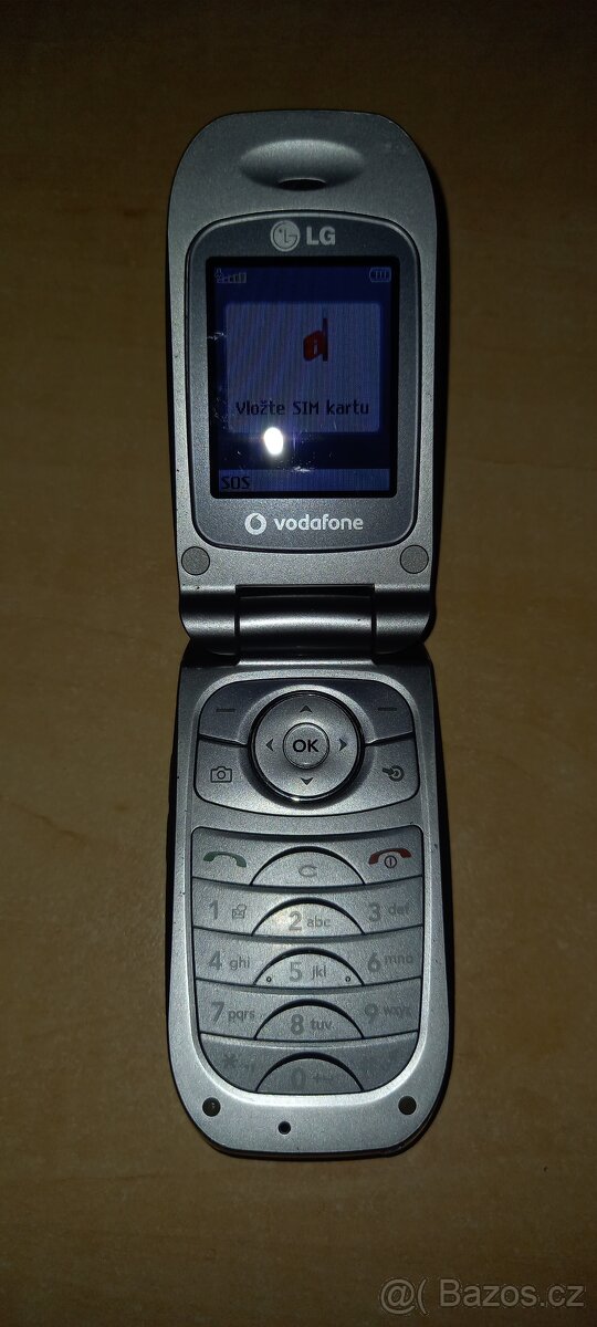 LG KP202 véčko