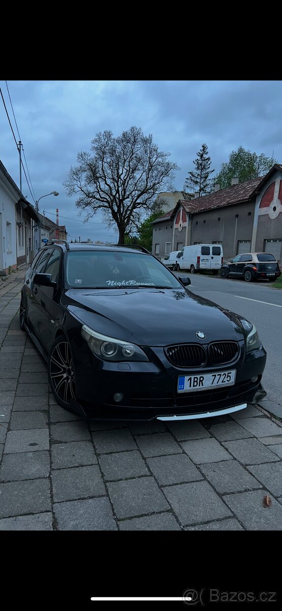 BMW E61 525D manuál