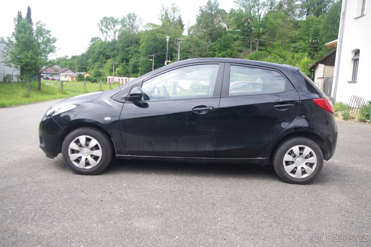 MAZDA 2 - 1.4 , Tažné zařízení