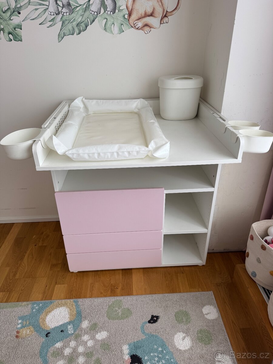 Přebalovací pult IKEA SMÅSTAD