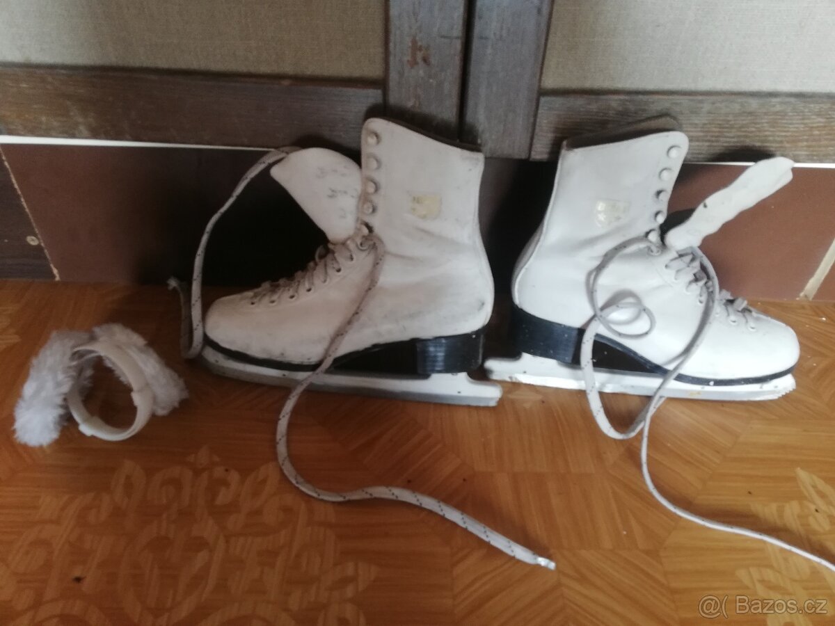 Dívčí brusle - Botas
