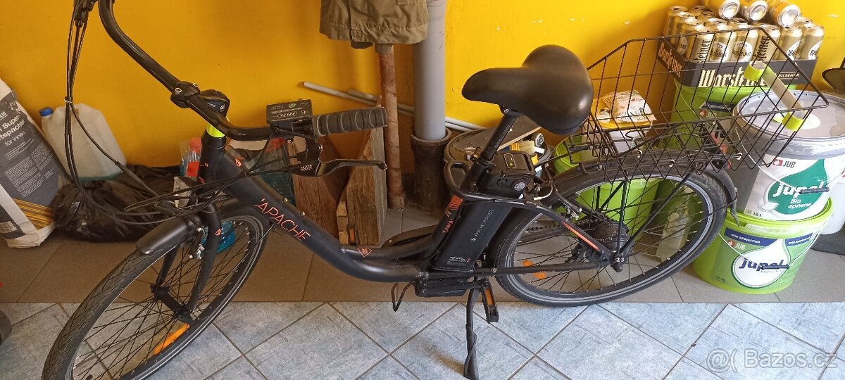 Elektrokolo Apache