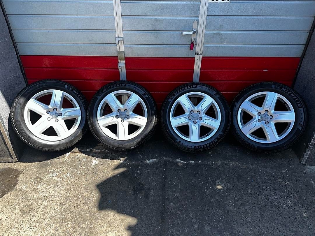 Original ALU kola Audi 18" 7J ET38 + 235/55/R18