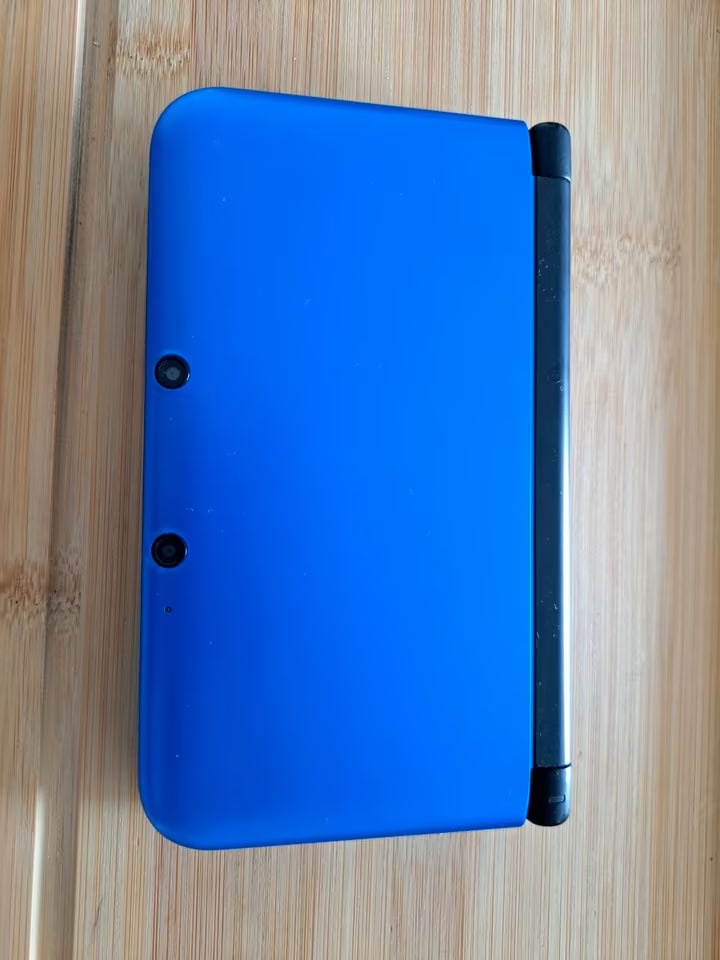 Nintendo 3DS XL včetně 20 her