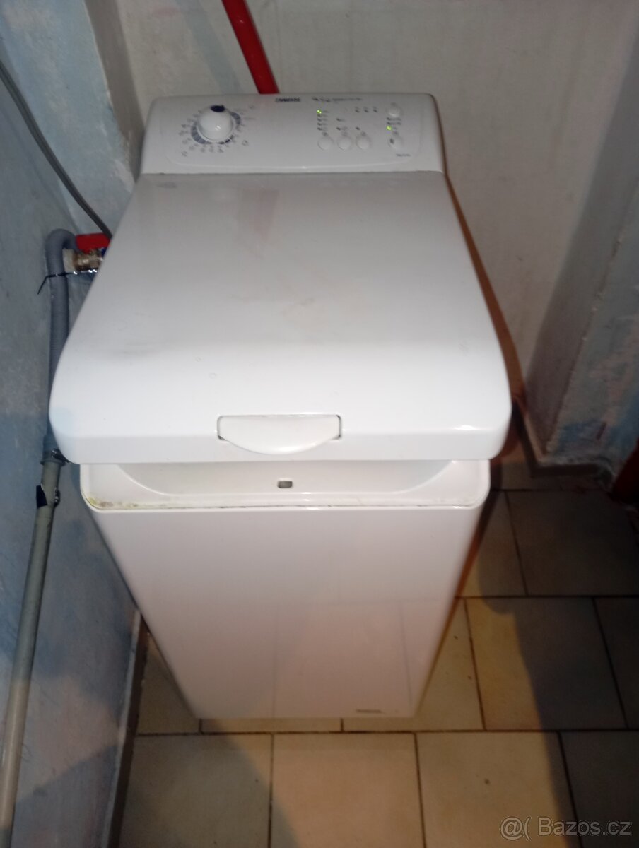 Pračka Zanussi