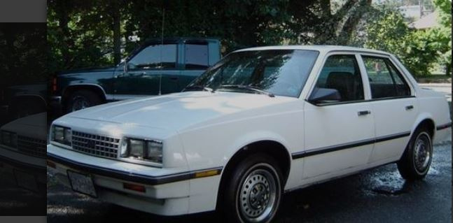 1987 - 91 CHEVROLET CAVALIER, SUNBRIRD - čelní okno PPG