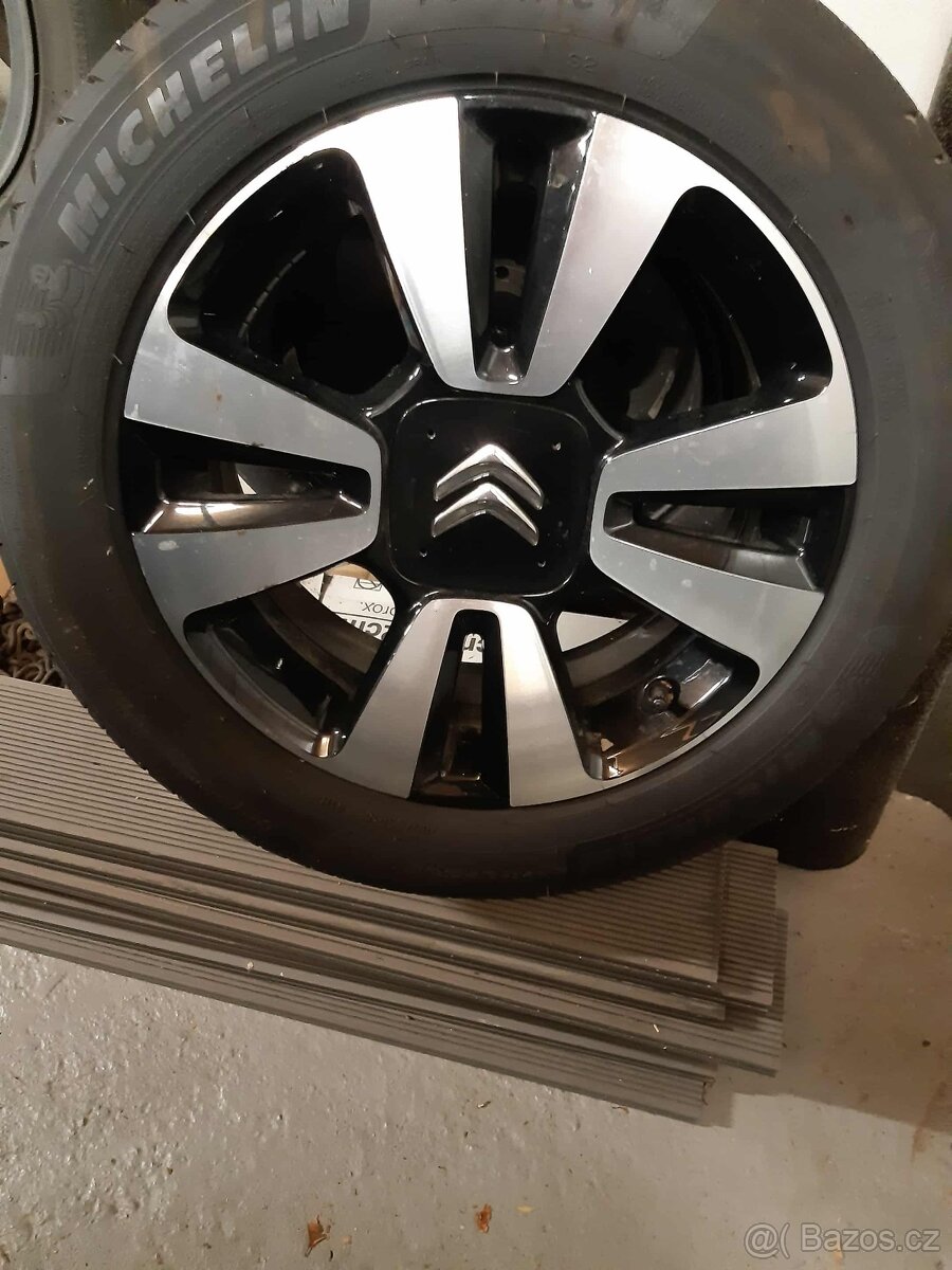 Alu kola s letními pneumatikami Michelin Primacy 4 – 205/55