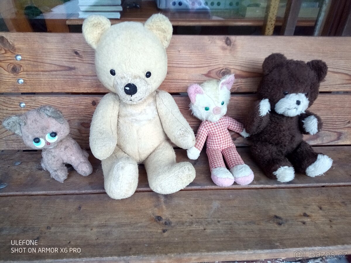 Retro plyšáci 4 ks