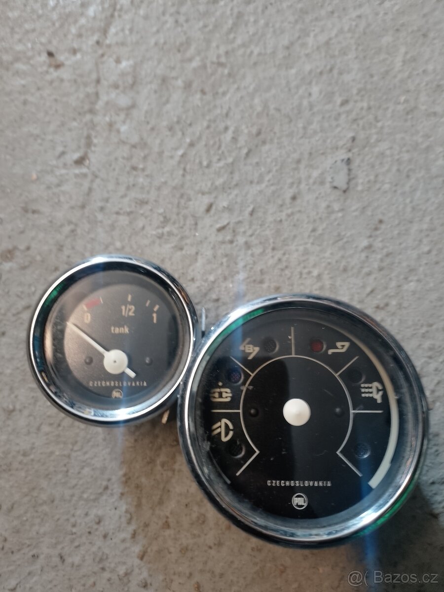 Škoda 105L 120L budíky