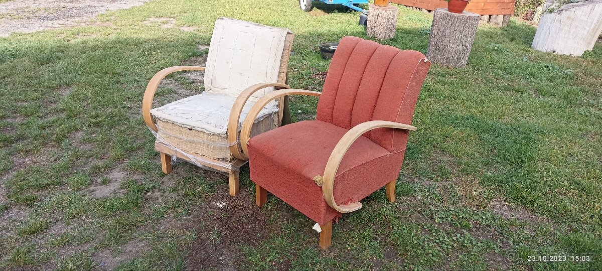 Křesla Halabala na opravu pevné kostry