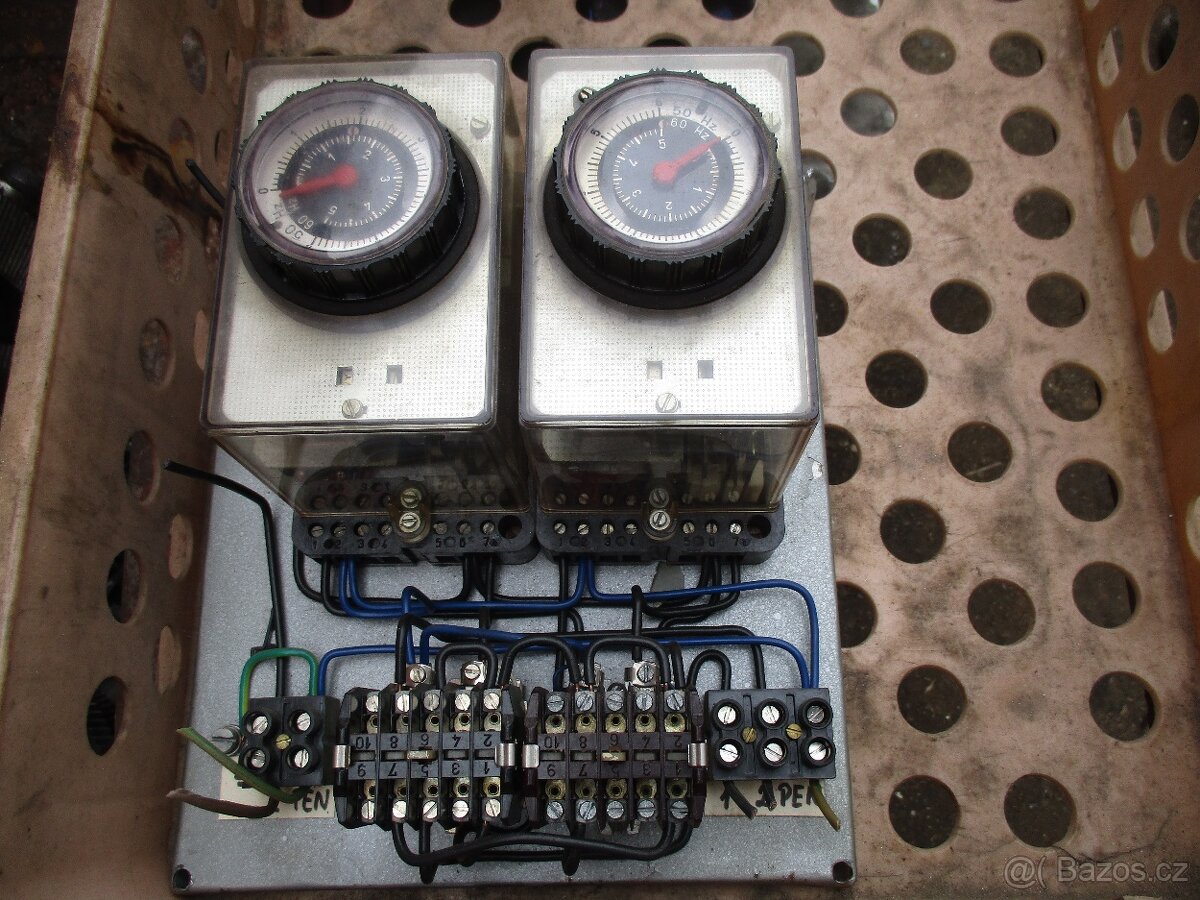 Časové spínací relé