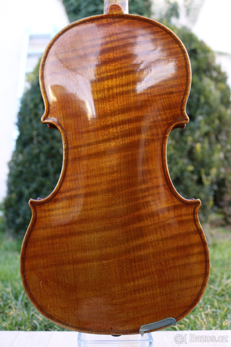 Špičkový mistrovský kus od HERCLÍKA J.B.