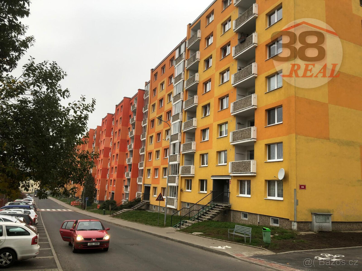 Pronájem 2+1, ulice Dlouhá